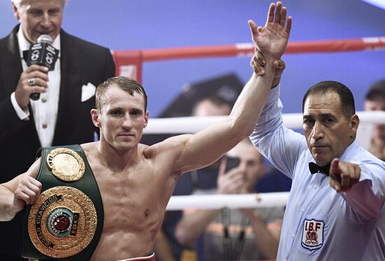 Boxing. Eduard Troyanovsky vs. Keita Obara