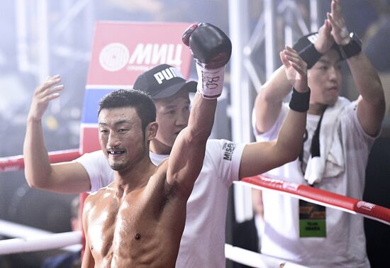 Boxing. Eduard Troyanovsky vs. Keita Obara