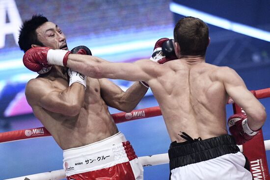 Boxing. Eduard Troyanovsky vs. Keita Obara