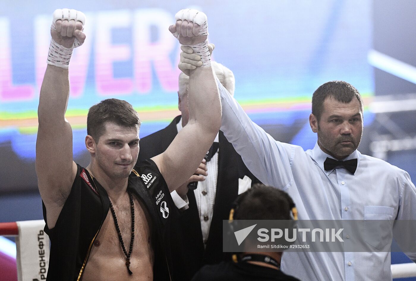 Boxing. Eduard Troyanovsky vs. Keita Obara