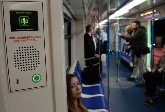 New Moscow metro train Moskva presented