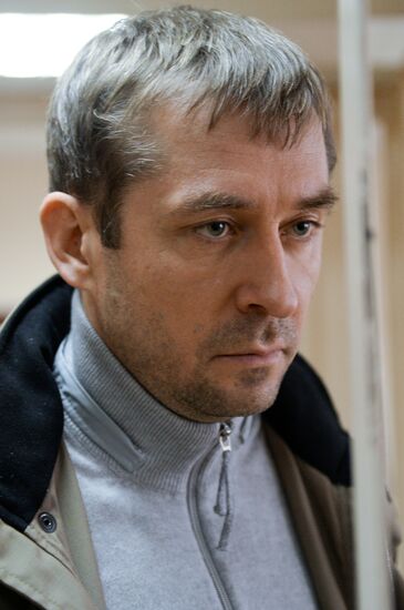 Moscow Presnensky Court examines investigators' motion on Dmitry Zakharchenko's arrest