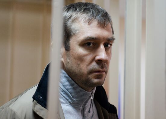 Moscow Presnensky Court examines investigators' motion on Dmitry Zakharchenko's arrest