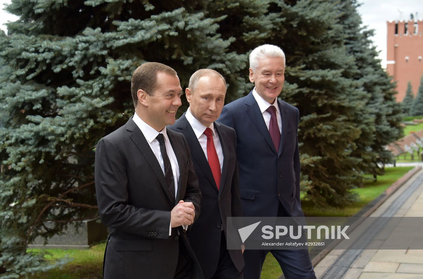 President Vladimir Putin and Prime Minister Dmitry Medvedev at City Day's opening ceremony on Red Square