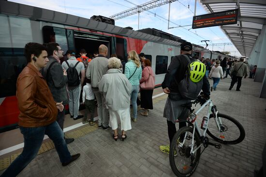 Launch of passenger traffic on Moscow Central Circle