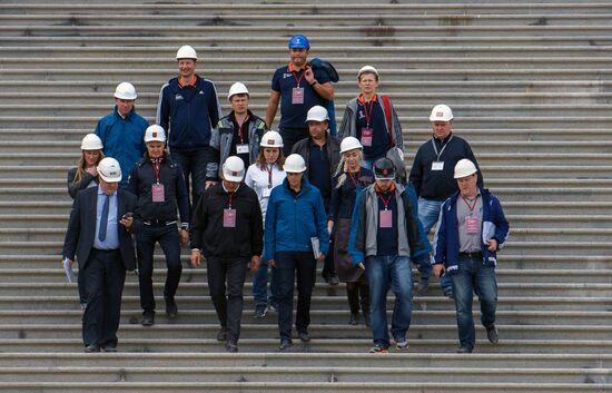 FIFA inspection committee visits Zentit Arena construction site