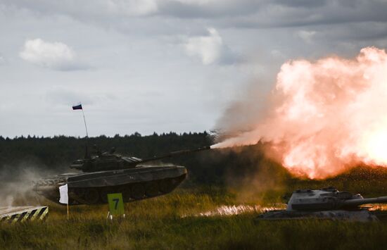 Army 2016 International military and technical forum. Day Five
