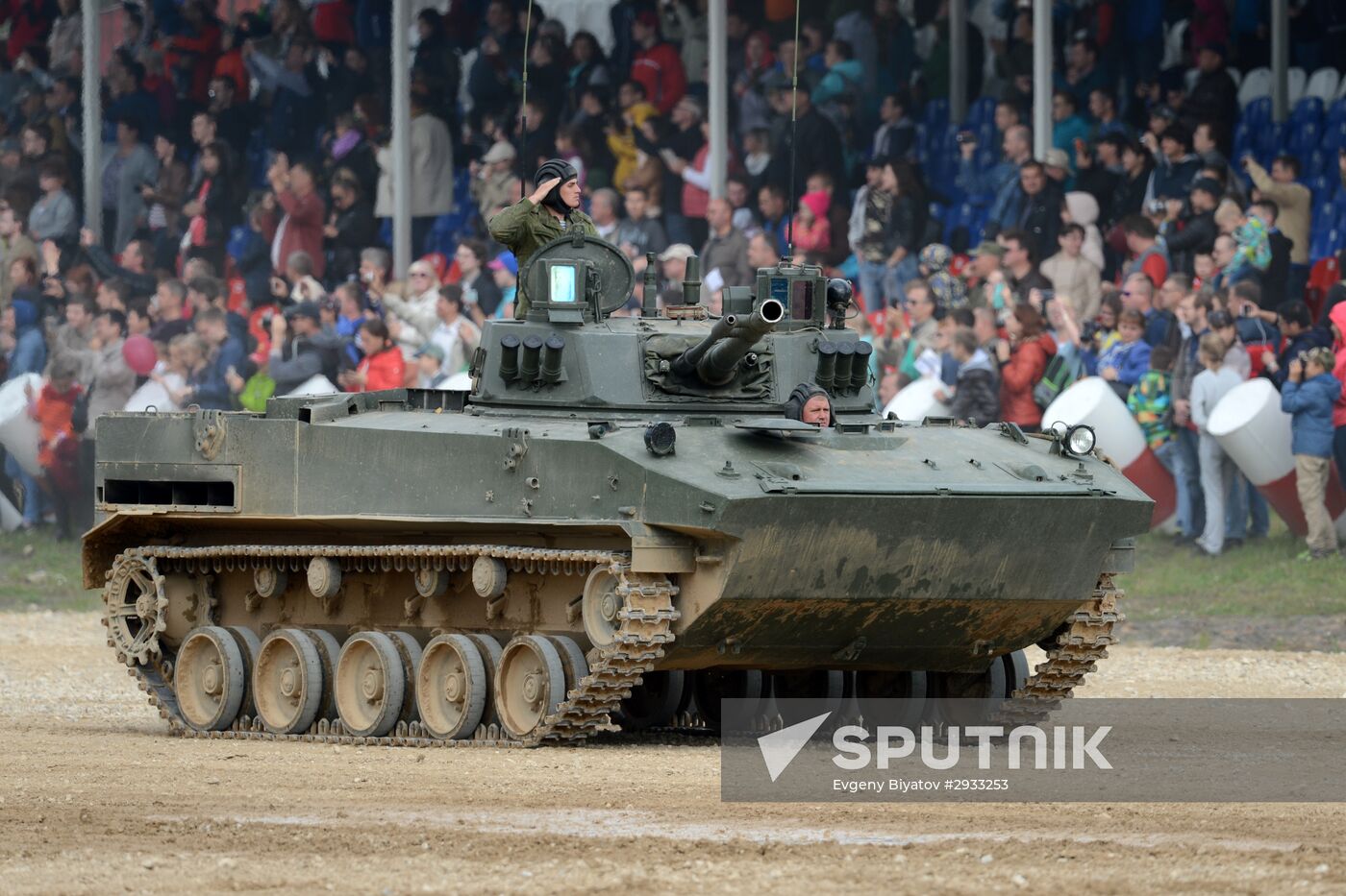 Army 2016 International military and technical forum. Day Five