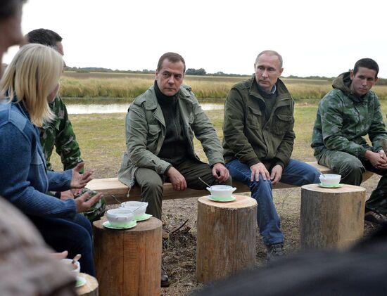 President Putin, Prime Minsiter Medvedev visit Lipno island in Novgorod Region