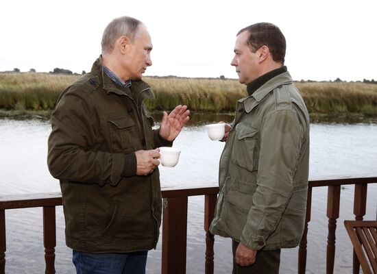 President Putin, Prime Minsiter Medvedev visit Lipno island in Novgorod Region