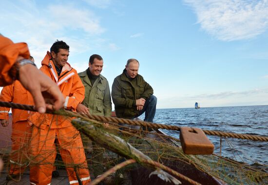 President Putin, Prime Minsiter Medvedev visit Lipno island in Novgorod Region