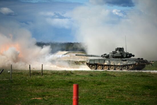 Army 2016 International military and technical forum. Day Five