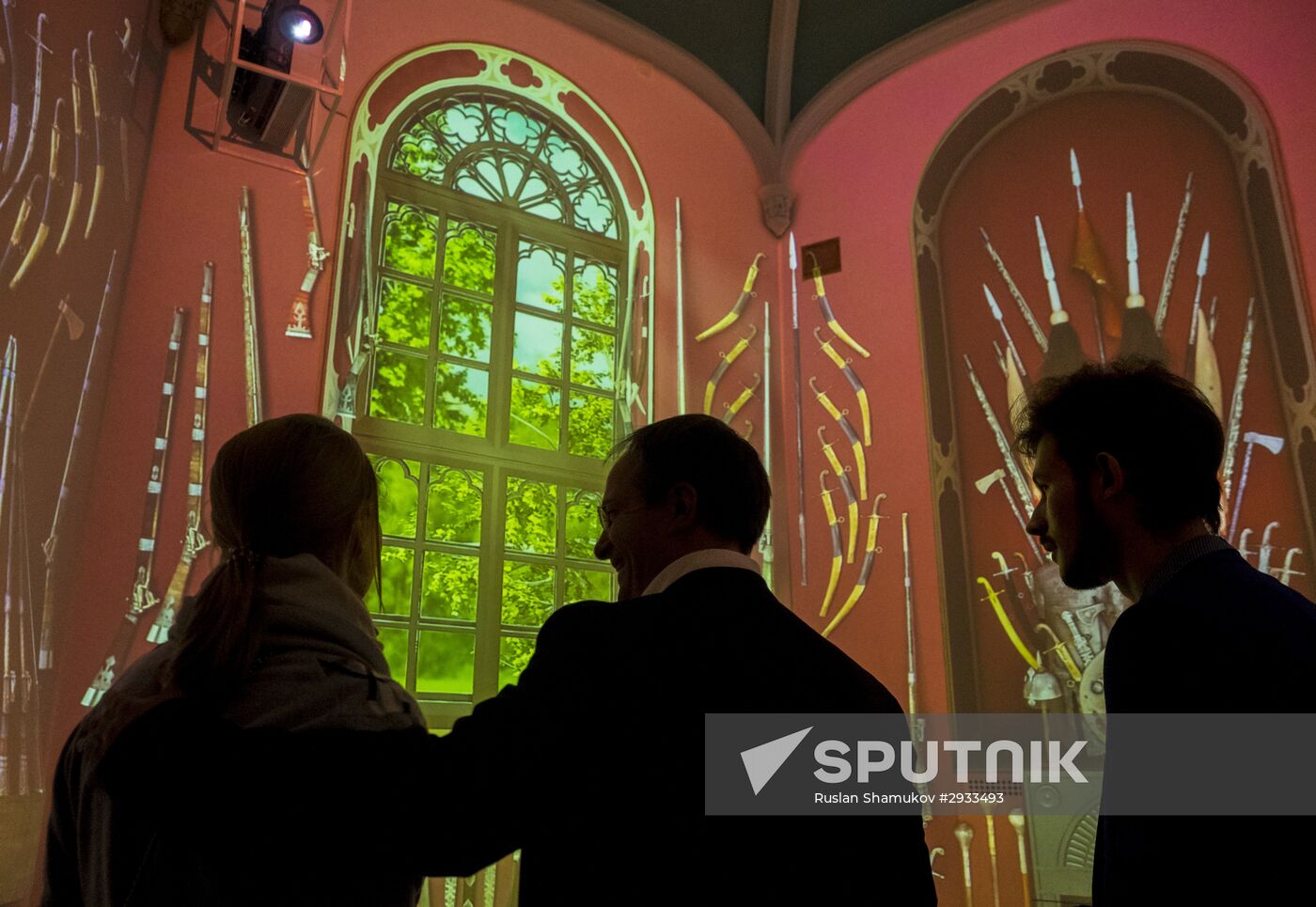 Culture Minister Medinsky visits Tsarskoe Selo museum-reserve in Pushkin