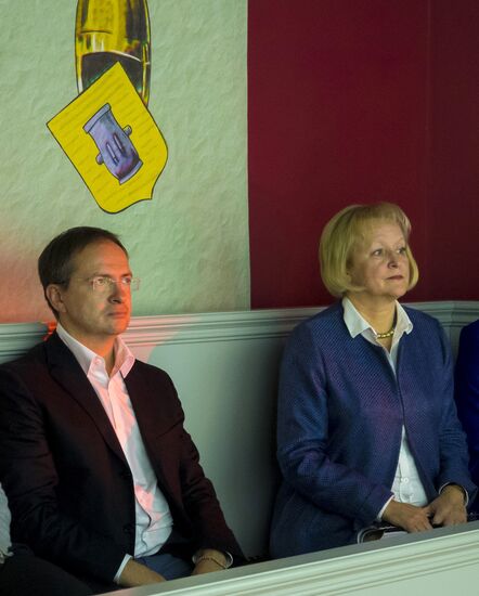 Culture Minister Medinsky visits Tsarskoe Selo museum-reserve in Pushkin
