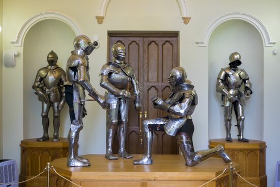 Culture Minister Medinsky visits Tsarskoe Selo museum-reserve in Pushkin