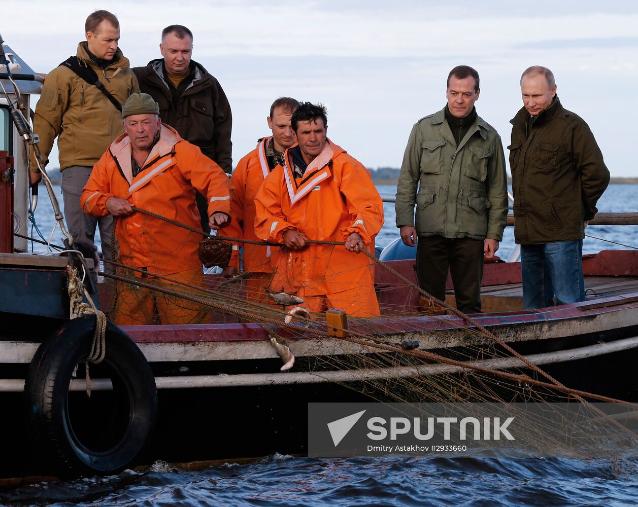President Putin, Prime Minsiter Medvedev visit Lipno island in Novgorod Region