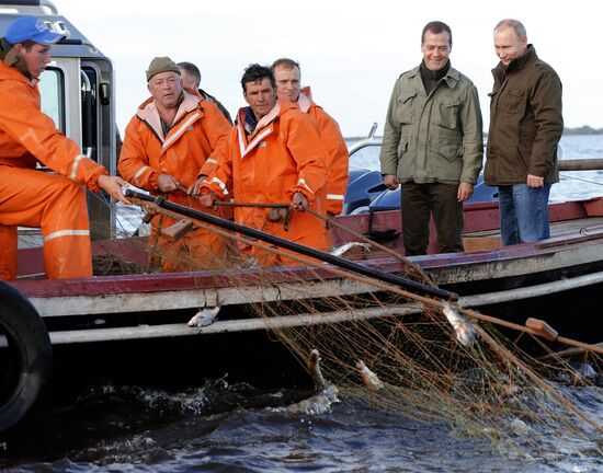 President Putin, Prime Minsiter Medvedev visit Lipno island in Novgorod Region