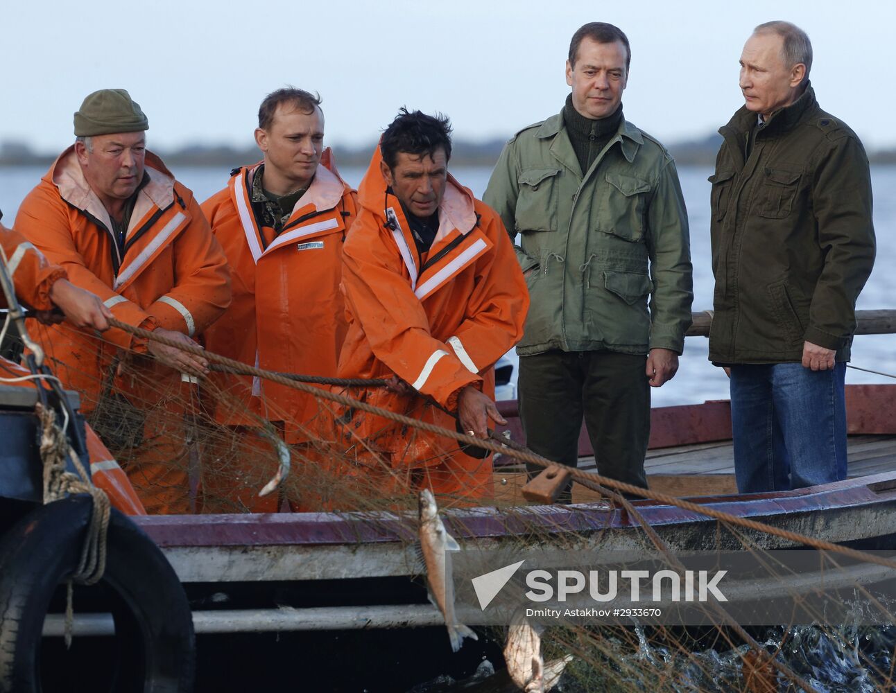 President Putin, Prime Minsiter Medvedev visit Lipno island in Novgorod Region