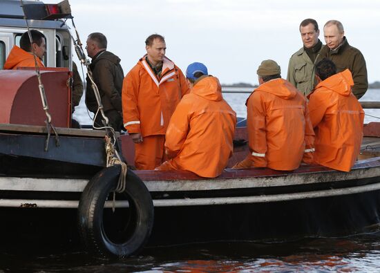 President Putin, Prime Minsiter Medvedev visit Lipno island in Novgorod Region