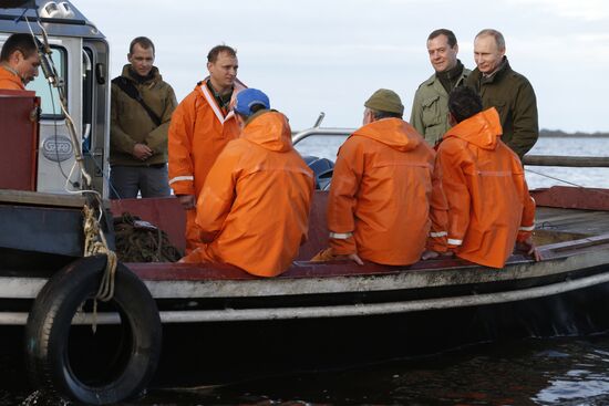 President Putin, Prime Minsiter Medvedev visit Lipno island in Novgorod Region