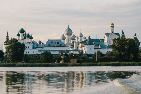 Russian cities. Rostov Veliky