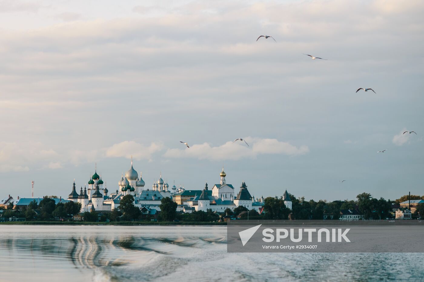 Russian cities. Rostov Veliky