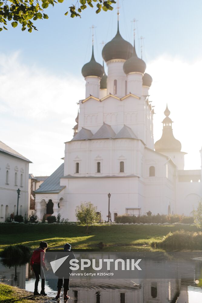 Russian cities. Rostov Veliky