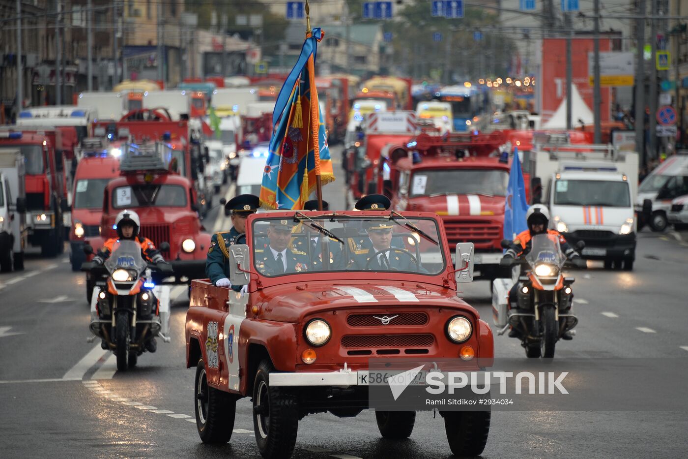 First Moscow parade of municipal vehicles