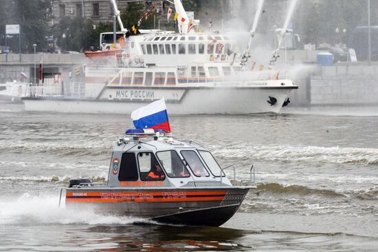 First Moscow parade of municipal vehicles