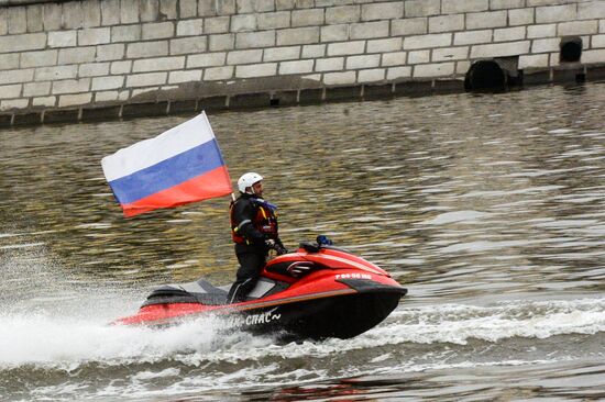 First Moscow paradew of municip vehicles