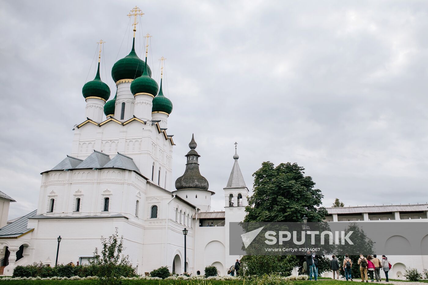 Russian cities. Rostov Veliky