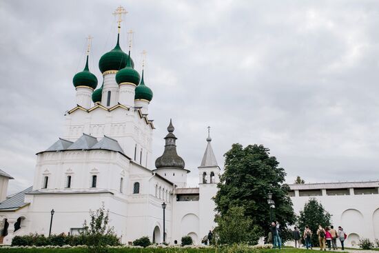 Russian cities. Rostov Veliky
