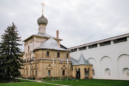 Russian cities. Rostov Veliky