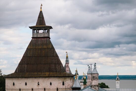 Russian cities. Rostov Veliky