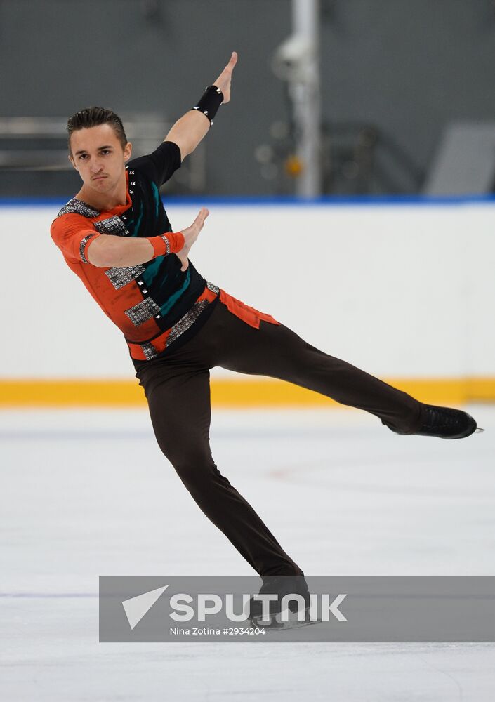 Figure skating. Russian national team's trials. Day Two