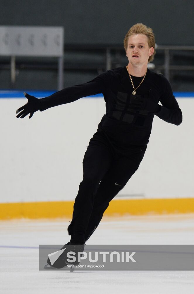 Figure skating. Russian national team's trials. Day Two
