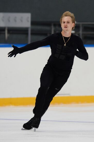 Figure skating. Russian national team's trials. Day Two