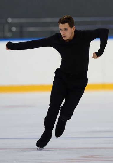 Figure skating. Russian national team's trials. Day Two