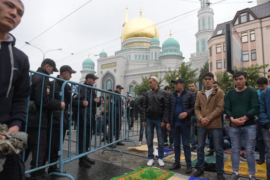 Celebrating Kurban Bayram in Moscow
