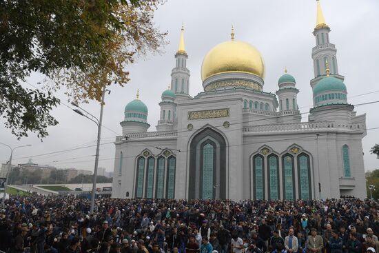 Celebrating Kurban Bayram in Moscow
