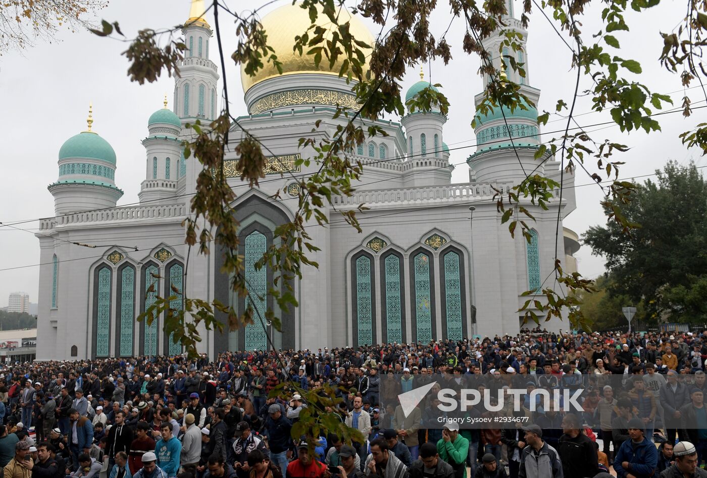 Celebrating Kurban Bayram in Moscow