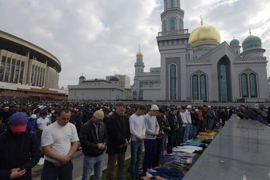 Celebrating Kurban Bayram in Moscow
