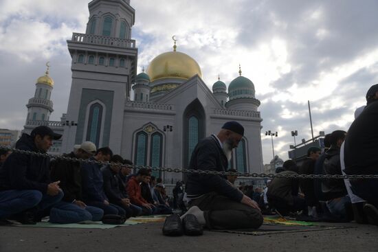 Celebrating Kurban Bayram in Moscow