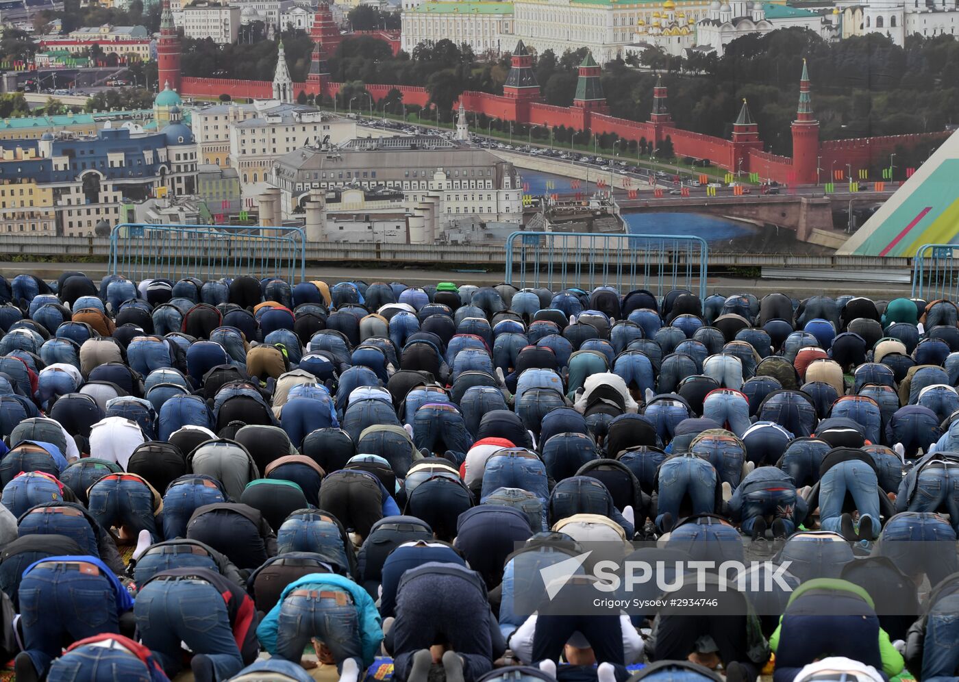 Celebrating Kurban Bayram in Moscow