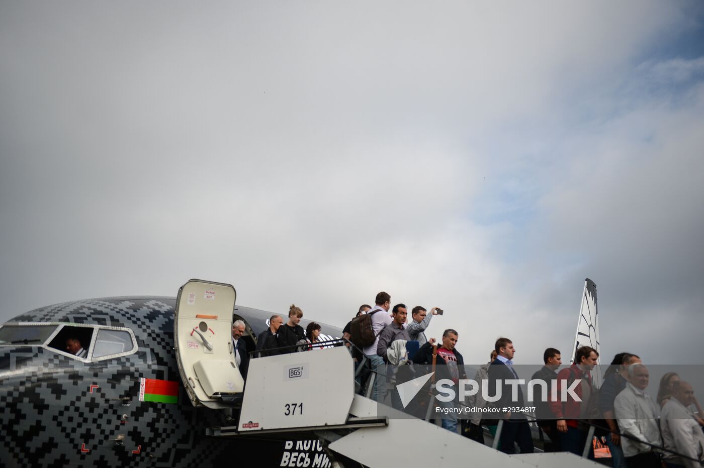 First flight arrives at Zhukovsky Airport