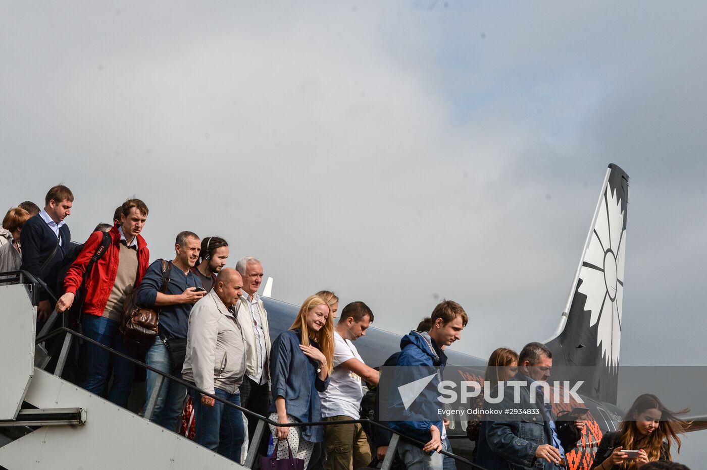 First flight arrives at Zhukovsky Airport