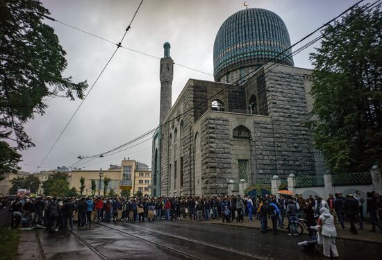 Celebrating Kurban Bayram in Russia