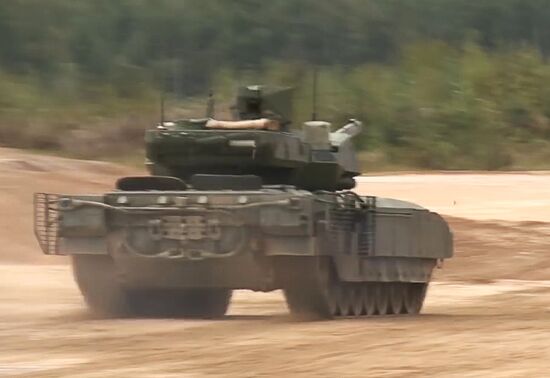 Demonstration of T-14 Armata tank