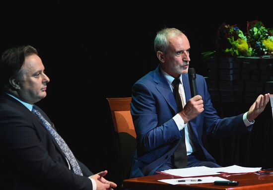 Vakhtanhov Theater opens new theatrical season