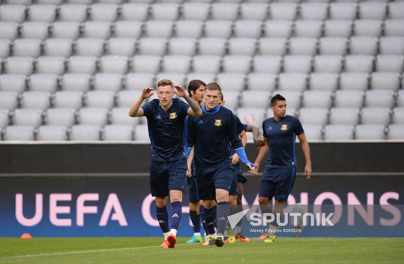 Football. Champions League. FC Rostov training